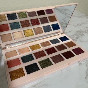 Ciate London EDITOR PALETTE - NEW ENGLAND